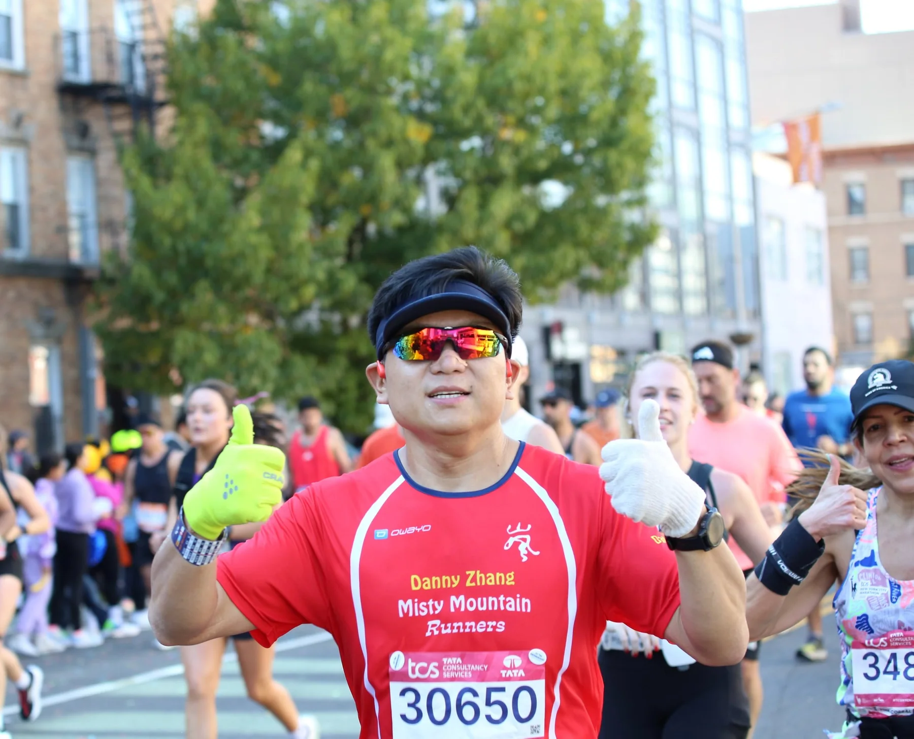Shuo (Danny) Zhang running a marathon in New York City